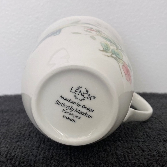 Set of 4 LENOX Butterfly Meadow Flutter Bird Mugs - Picture 7 of 16